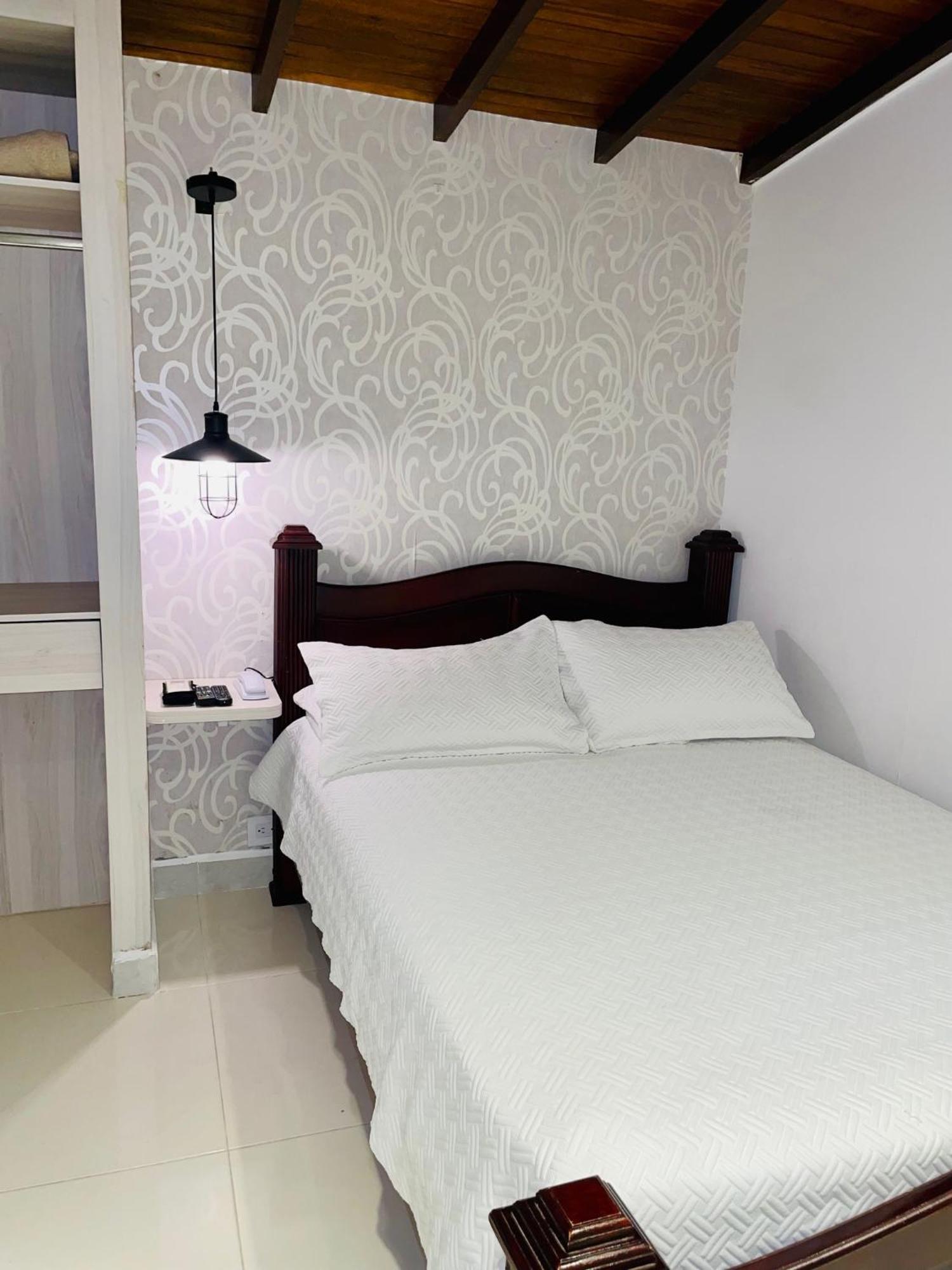 Hotel Simon Medellín Zewnętrze zdjęcie