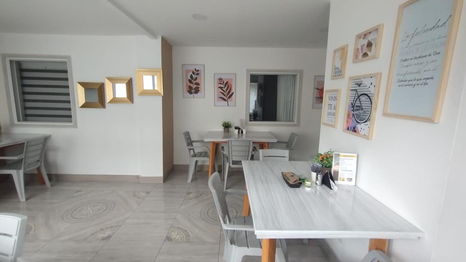 Hotel Simon Medellín Zewnętrze zdjęcie